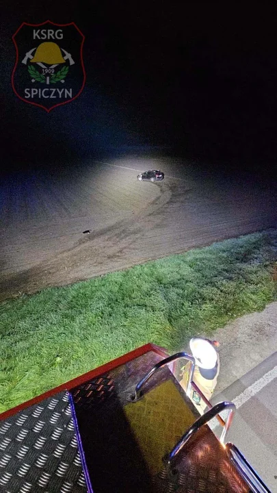 Wysunięta podpora lawety uderzyła w osobówkę na trasie Spiczyn – Jawidz